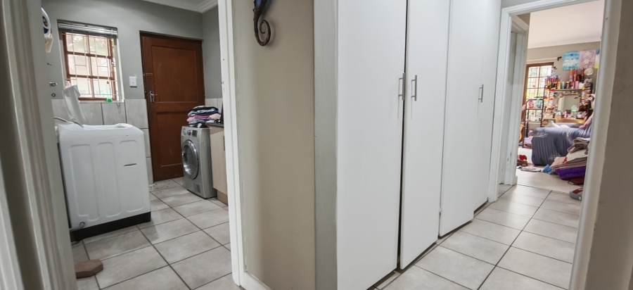 7 Bedroom Property for Sale in Dana Bay Western Cape